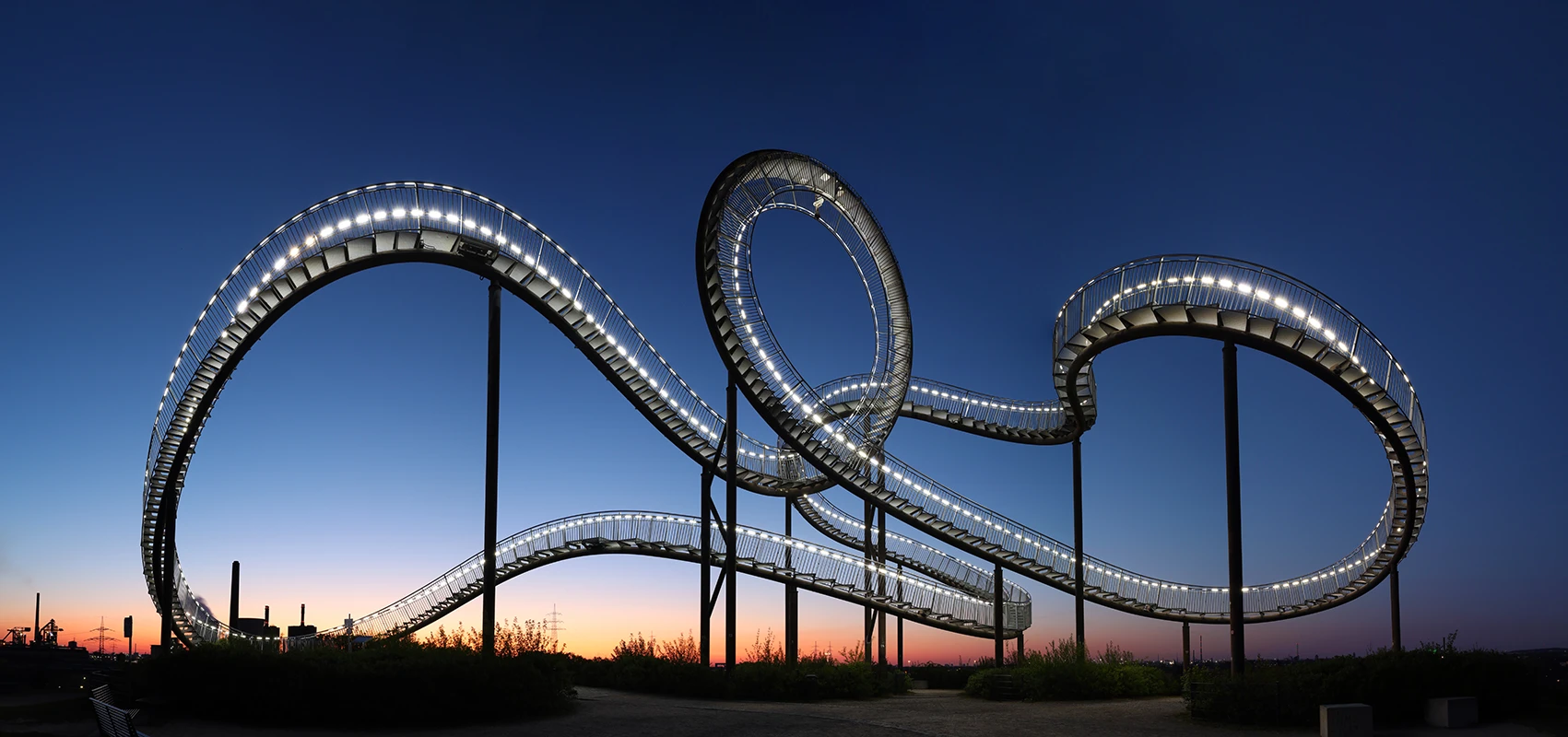 Tiger & Turtle - Panorama